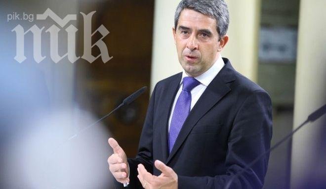 Президентът се включва в поход до връх Шипка