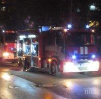 Трима обгазени при пожар в апартамент в Пловдив