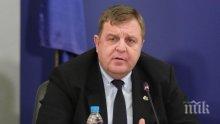 Вицепремиерът Красимир Каракачанов с остри думи за палатковите лагери: Подобни неща не могат да се търпят вече
