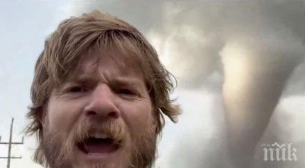 торнадо уби двама души канада