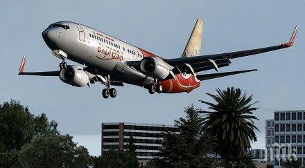 трагедия самолет близо 200 души разцепи две приземяването видео