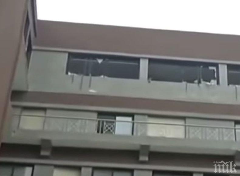 Пожар в индийски хотел, използван като болница за COVID-19. Има загинали и ранени