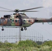 Армията излезе срещу пожара в горите между Лесово и Присадец, хеликоптер изля 40 товара вода