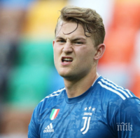 Младият ас на Юве Де Лихт претърпя успешна операция