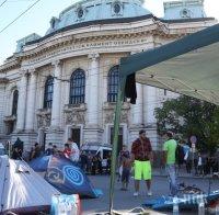 Катунът пред СУ се мести в 