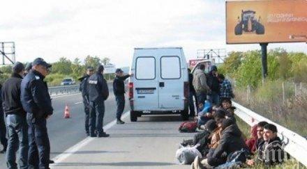 заловиха словения българин превозвал микробус нелегални мигранти
