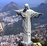 Статуята на Исус Христос в Рио отново отвори врати за посетители