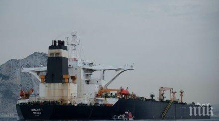 японски танкер разцепи две причини екологична катастрофа мавриций