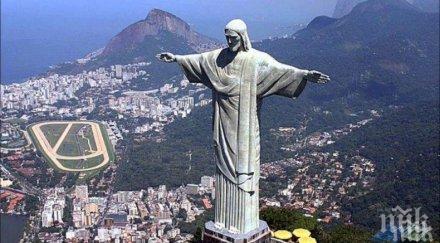 статуята исус христос рио отново отвори врати посетители