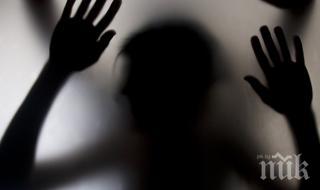 малък извратеняк влиза затвора изнасилвал месеци наред годишно момче училищна тоалетна