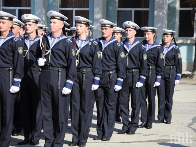 Военно-морското училище прие новите курсанти
