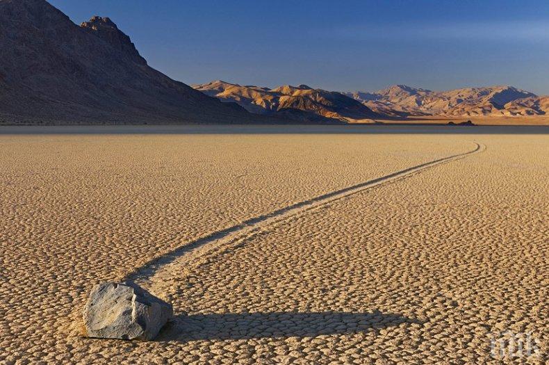 ЖЕГА: Измериха температура от 54,4 градуса по Целзий в Долината на смъртта