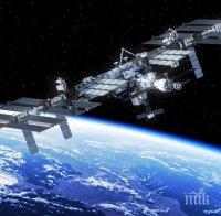 МКС изпуска въздух, всички космонавти се местят в руския модул