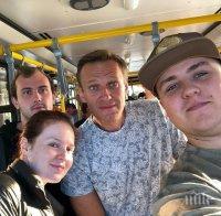 Самолет от Германия излита за отровения Навални