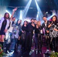 КЕФ: Пайнерките се разголиха край морето (СНИМКИ)