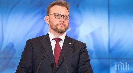 полският министър здравеопазването лукаш шумовски хвърли оставка