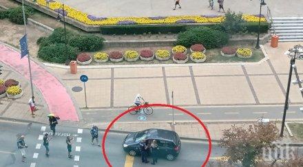 екшън варна шофьорка тръгна колата палатковата блокада снимка