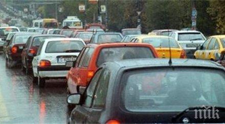 разгара сезона огромно задръстване вие изхода поморие бургас