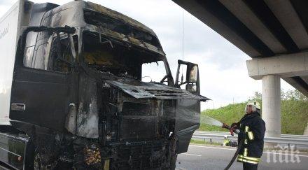 челен сблъсък пиян румънец влекач прикачено ремарке натресе товарен автомобил