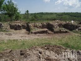 проучванията крепостта воден продължават септември