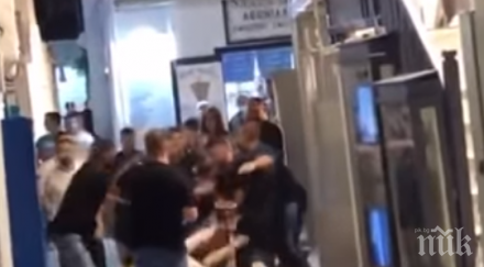 кадрите боя хари магуайър гръцки бар видео