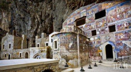 скандал превръщат джамия последния дом асеневци истанбул