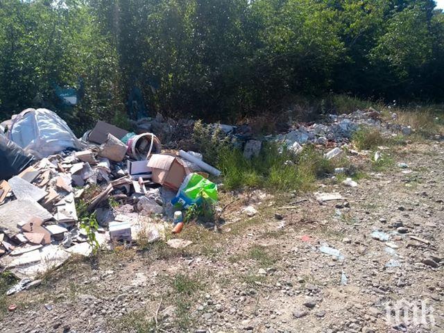 Министър Димитров разпореди проверка на степента на опасност на сметището в Невестино