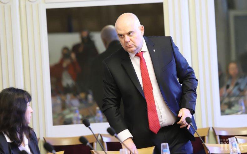 Гешев свиква Национално съвещание на прокурорите в резиденция „Бояна“