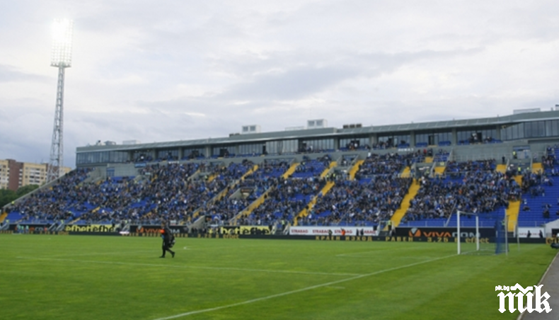 ИЗВЪНРЕДНО: Царете шокираха сините