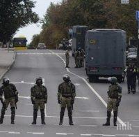 Напрежението расте: Властите в Беларус струпват тежка военна техника заради протестите в Минск
