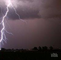 Ураганни ветрове убиха две деца в Италия