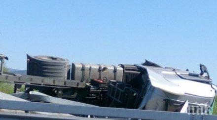 екшън пътя тир преобърна участъка смъртта тракия