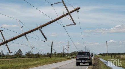 ураганът лаура уби шестима души