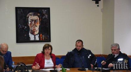 кметът ловеч обяви използването левски политически цели