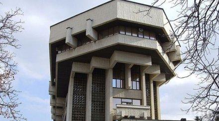 бонус десет дни допълнителен отпуск учителите русе