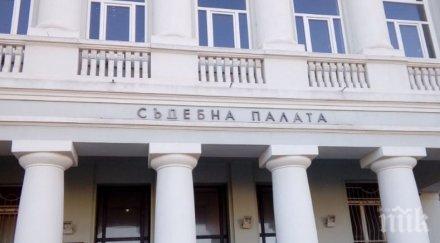 две деца загинаха нелеп инцидент майката оставила заключени