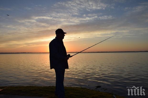 Вадим до 5 кила риба от Черно море и само с билет - иначе глоба