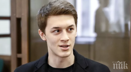 пребиха жестоко опозиционен журналист нападение москва снимки