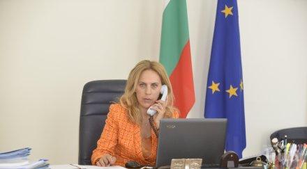 марияна николова посланиците българия неизбежно изпитва негативното въздействие пандемията