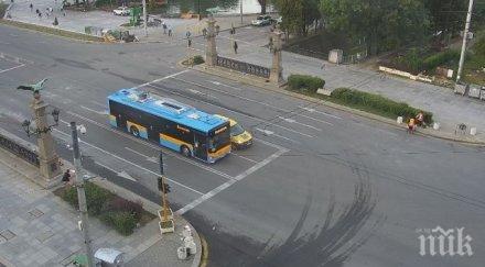 градският транспорт тръгна орлов мост следа катуните метежниците