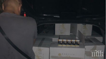 варненски полицаи задържаха стара кримка 230 000 къса цигари без бандерол