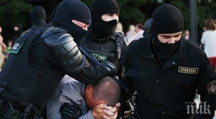 стотици сигнали малтретиране изтезания затворници беларус масовите арести