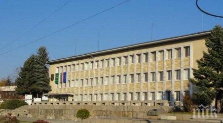 правила помощ раждане осиновяване панагюрище