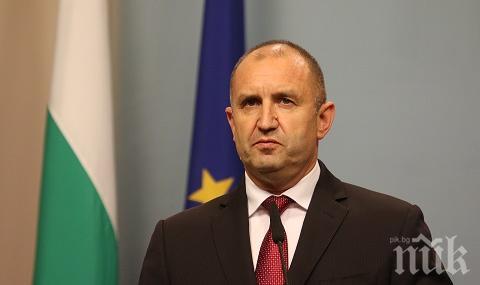 ОЧАКВАЙТЕ В ПИК TV: Румен Радев влиза в обяснителен режим след погромите в София