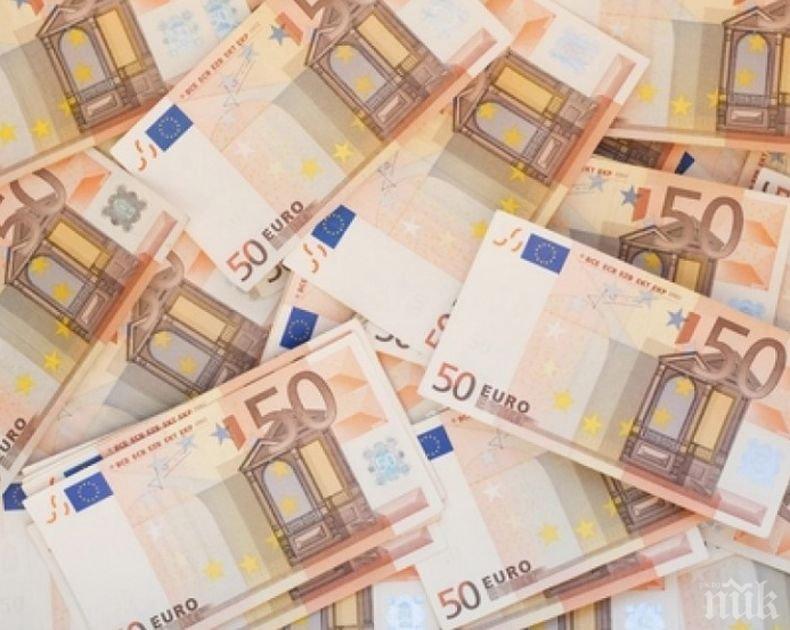 Откраднаха 3 000 евро от къщата на жена в Брусарци