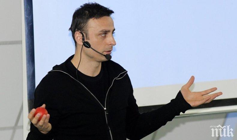 Бербо стана треньор, дава съвети на Юнайтед: Да си подсилят защитата