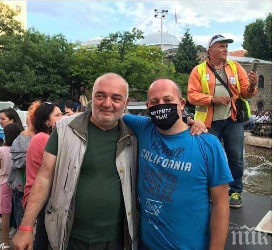 Изобретиха първия автомобил с два амбриажа