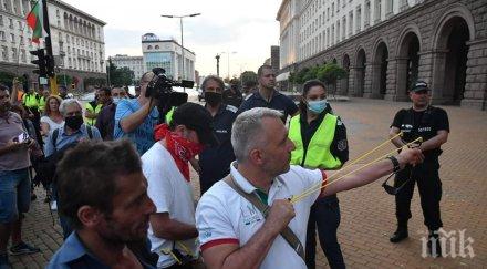 хаджигенов изгонен федерацията муай тай позори българия