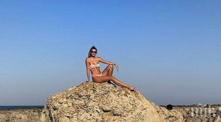 изкусителка михаела филева съблече морето снимки