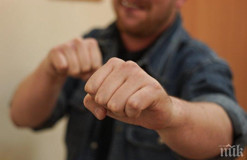 Този див Северозапад! Мъж преби сервитьор в заведение в центъра на Монтана
